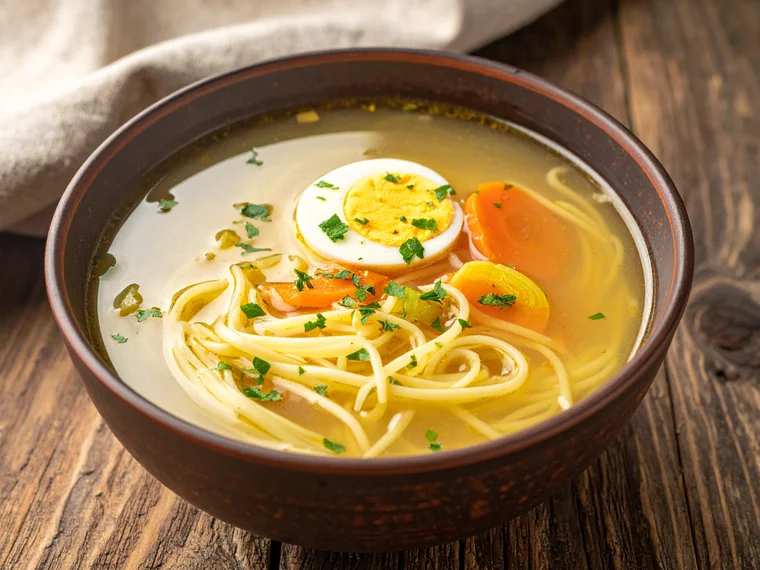 Eiernudelsuppe